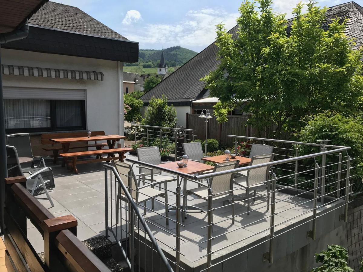 Gaestehaus Steuer Bruttig-Fankel Exterior foto