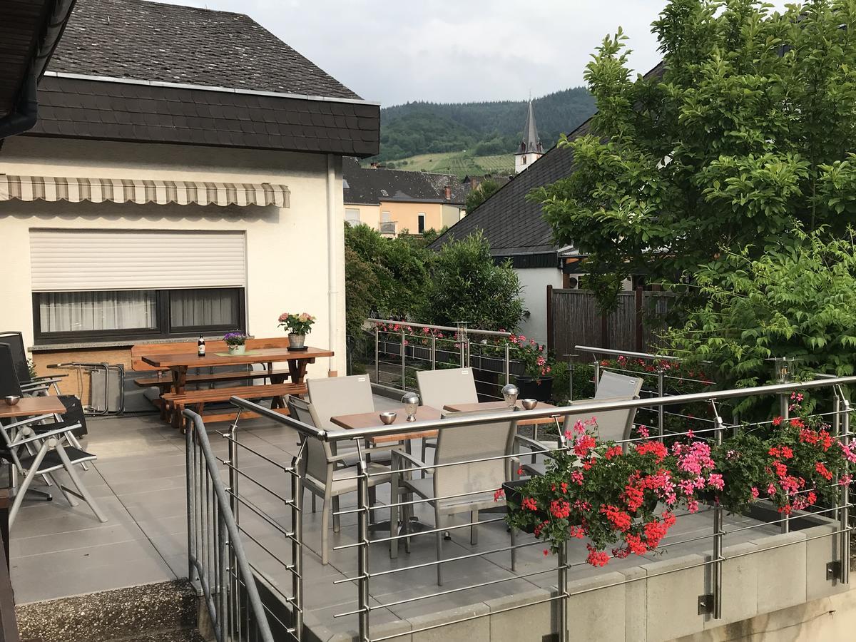 Gaestehaus Steuer Bruttig-Fankel Exterior foto